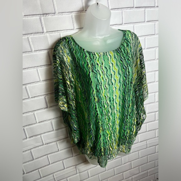 ECI Women green top/size M - Picture 5 of 10